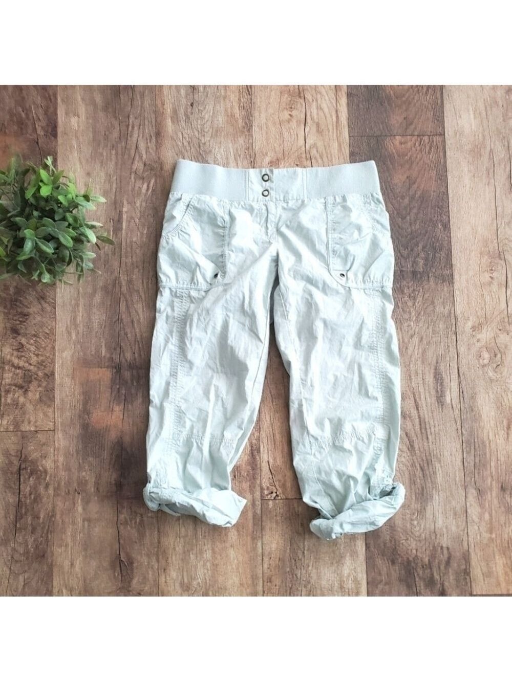 New York And Company Cargo Pants Mint Green Size 2